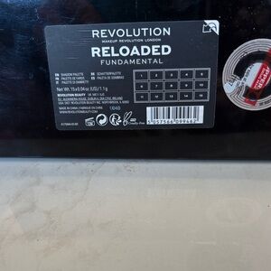 Revolution Reloaded Fundamental Palette